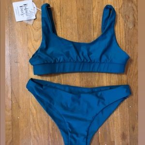 Kulani Kini Set - Medium